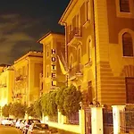 Daniela Hotel