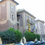 Daniela 3* Rome