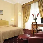 Daniela 3* Rome