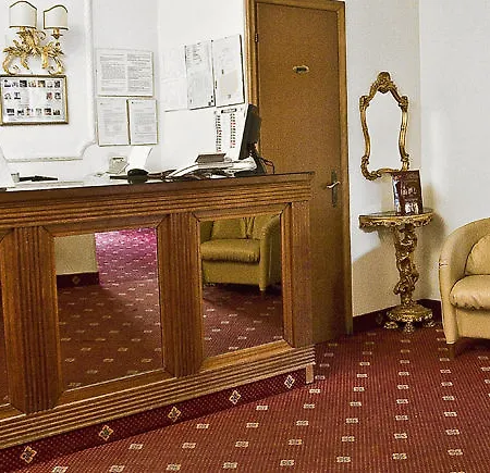 Daniela מלון רומא